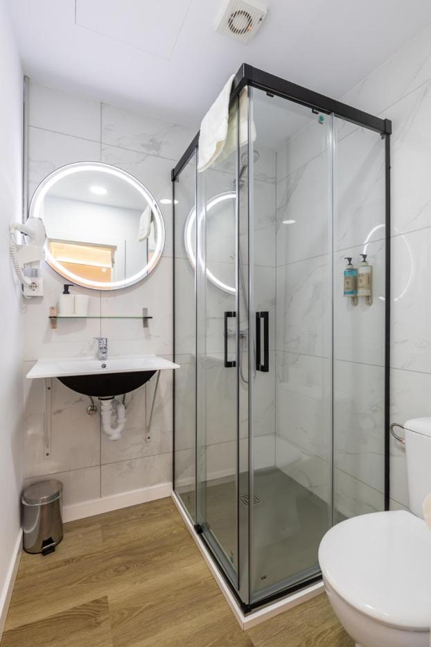 Regina Selfcheck-In Smart Rooms Palma de Mallorca Luaran gambar