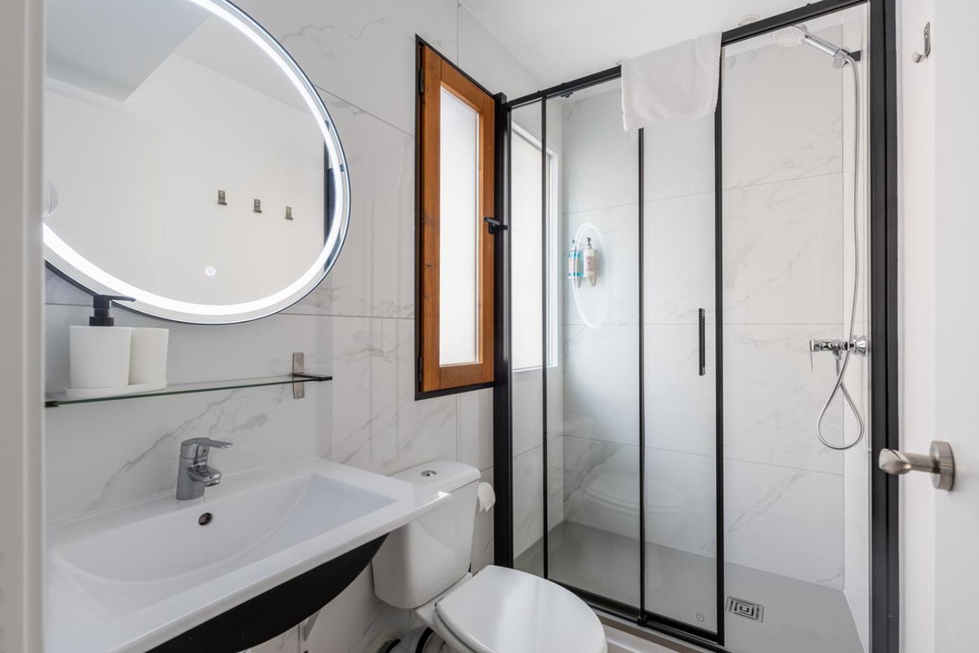 Regina Selfcheck-In Smart Rooms Palma de Mallorca Luaran gambar
