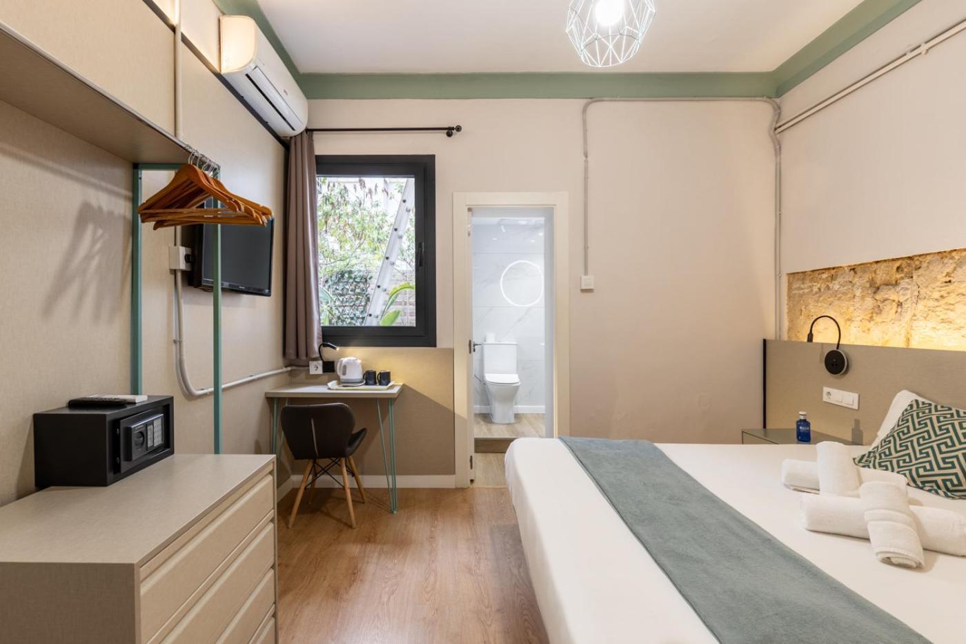 Regina Selfcheck-In Smart Rooms Palma de Mallorca Luaran gambar